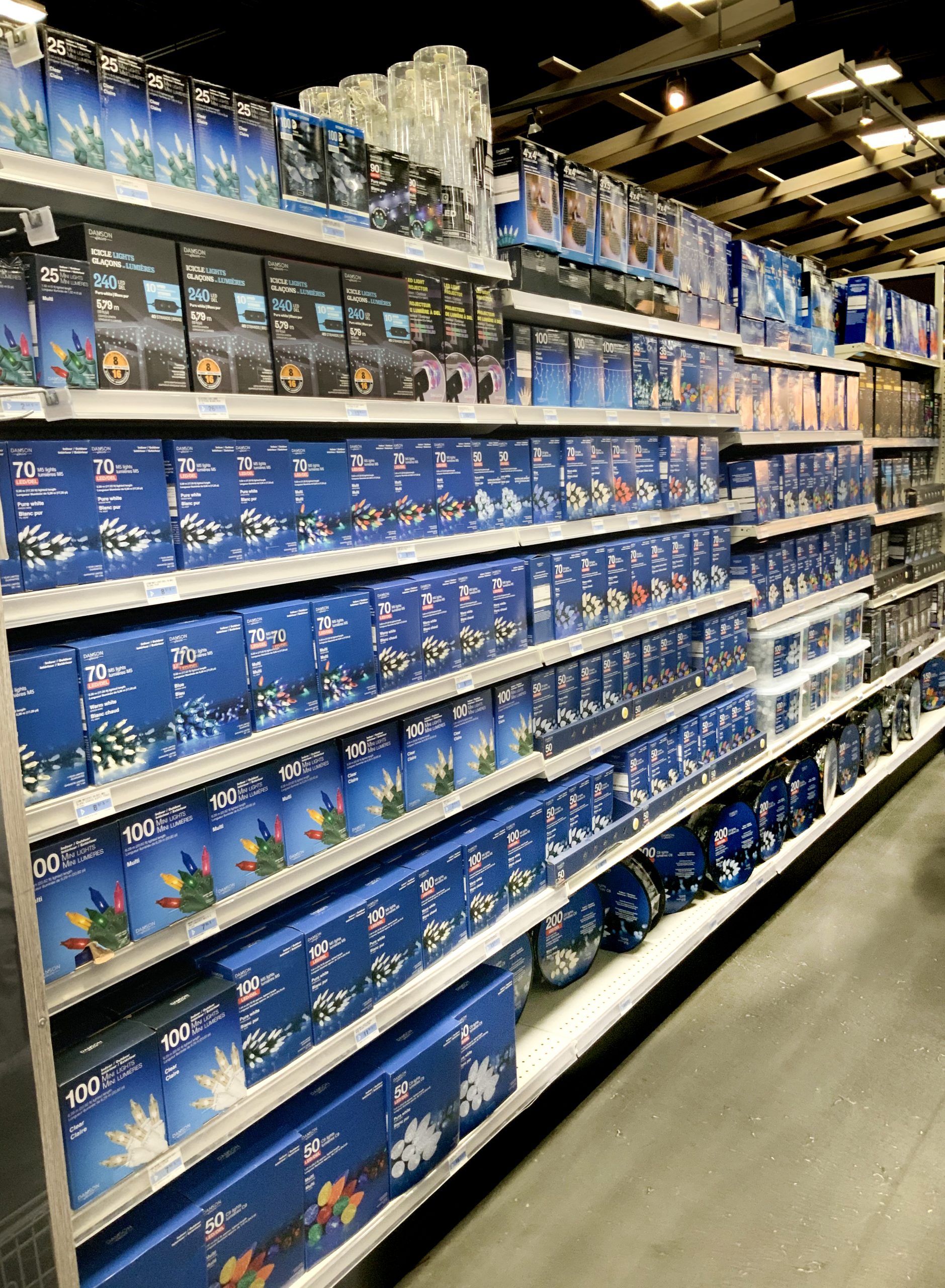 Retailer – Canac Picutres